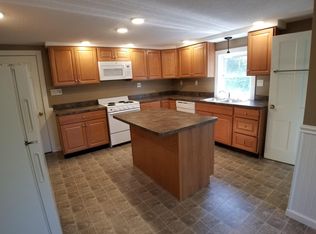 69 Addison Rd, Glastonbury, CT 06033