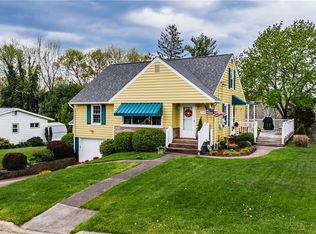 125 Sunset Ln, Marietta, OH 45750