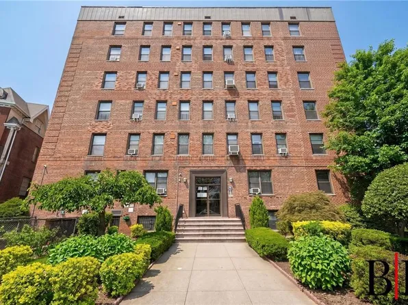 2310 Ocean Pkwy APT 5C, Brooklyn, NY 11223