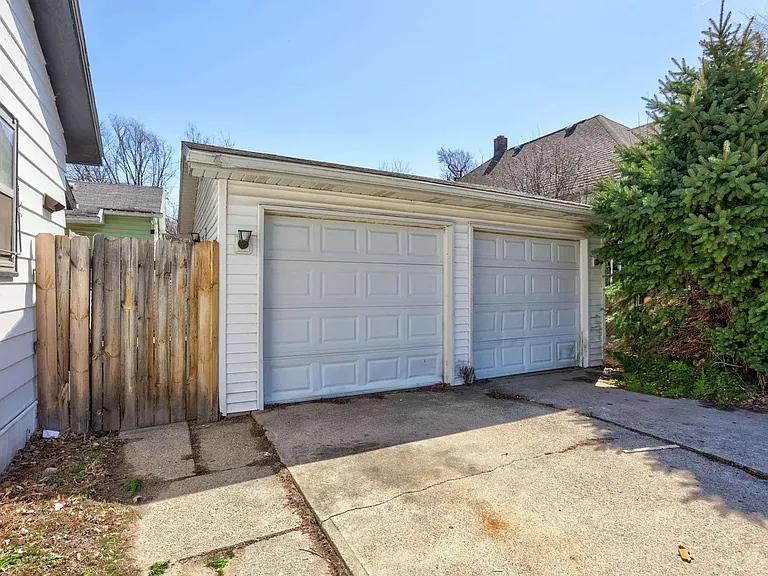 723 Union Ave — Photo 21