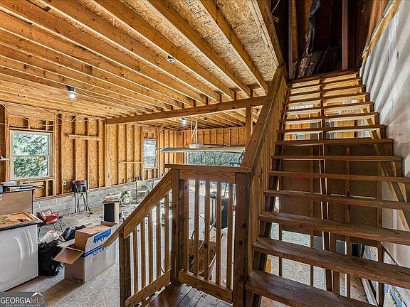 4th image of 345 Sugar Hollow Rd