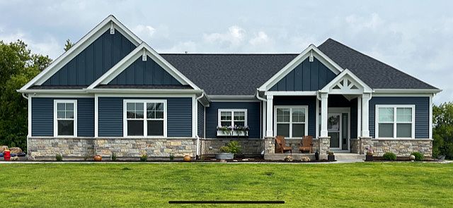 9712 Saint Andrews Dr