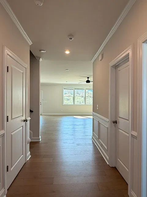 5 bed, 3300 sqft, $3,400 — Photo 4