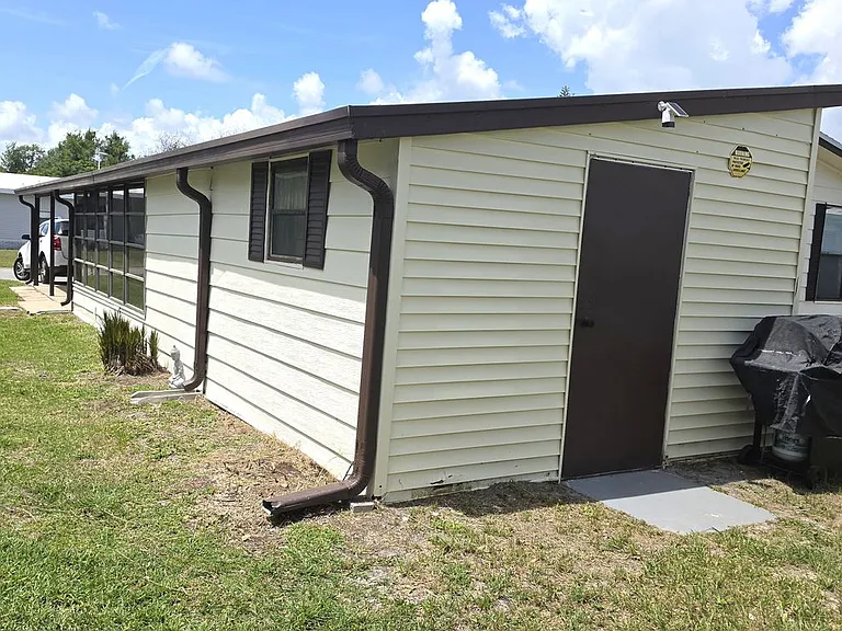 259 S Dolphin Cir — Photo 18