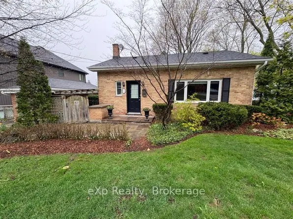 73 Metcalfe St, Guelph, ON N1E 4X8