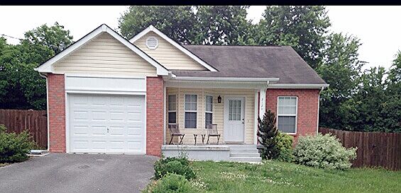 Charming Cottage Quaint 