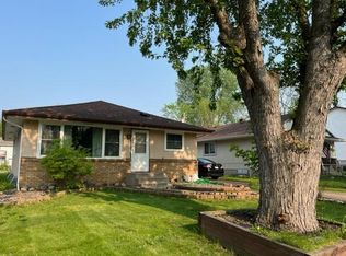 1654 Manton St, Saint Paul, MN 55106