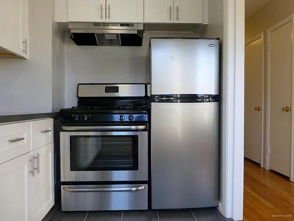 5th image of 80 Terra Vista Ave #D1
