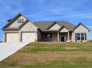 2602 Etna Dr, Chapel Hill, TN 37034