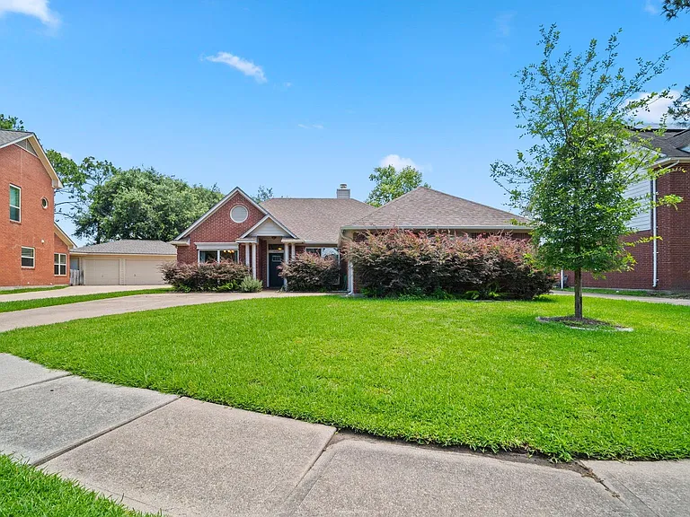 14607 Graywood Grove Ln — Photo 2