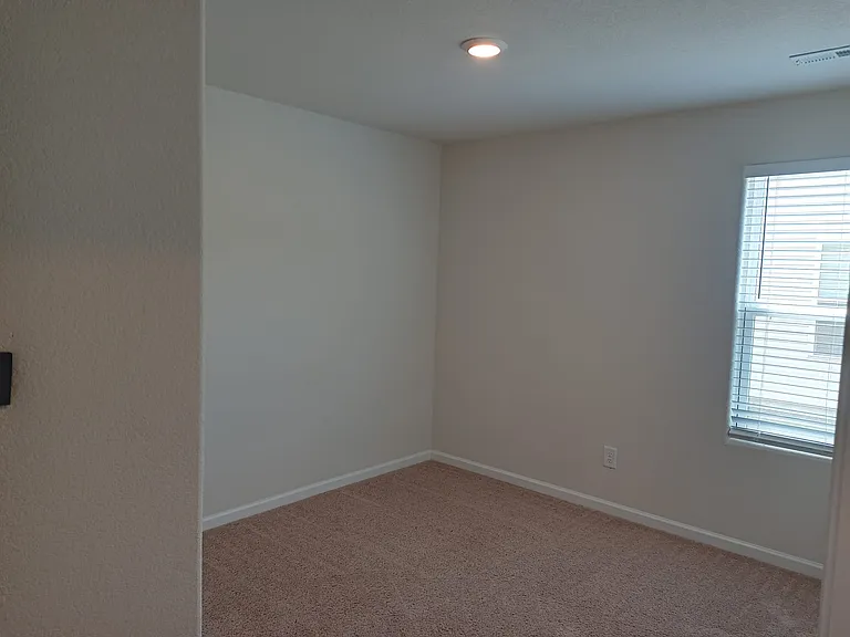 110 Shallow Dr — Photo 11