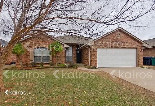 4920 NW 164th Ter Photo 1