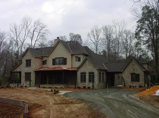 6652 Summer Darby Ln, Charlotte, NC 28270