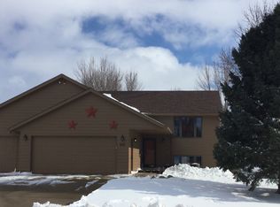 201 E 7th St, Crooks, SD 57020