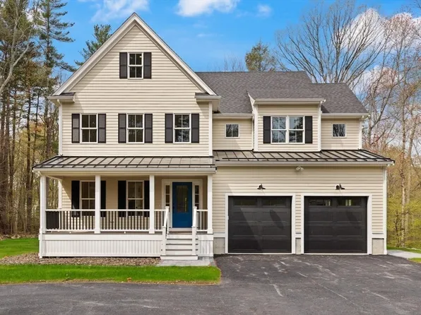 16-16R Eldor Dr, South Walpole, MA 02071