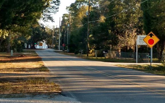 4th image of 8194 Escambia Ave