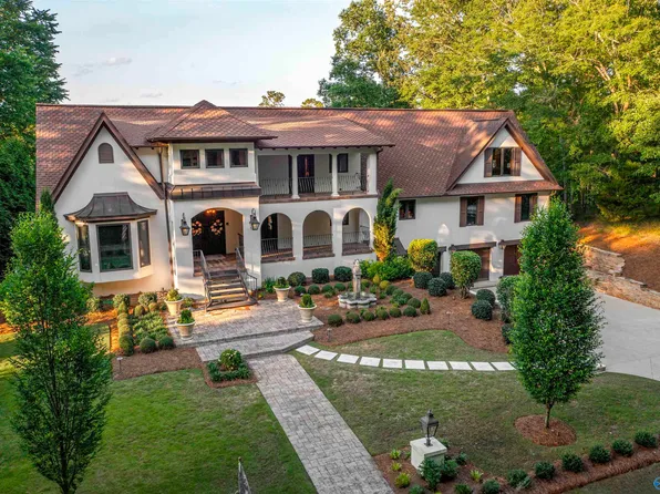 177 Wilson Dr, Gadsden, AL 35901