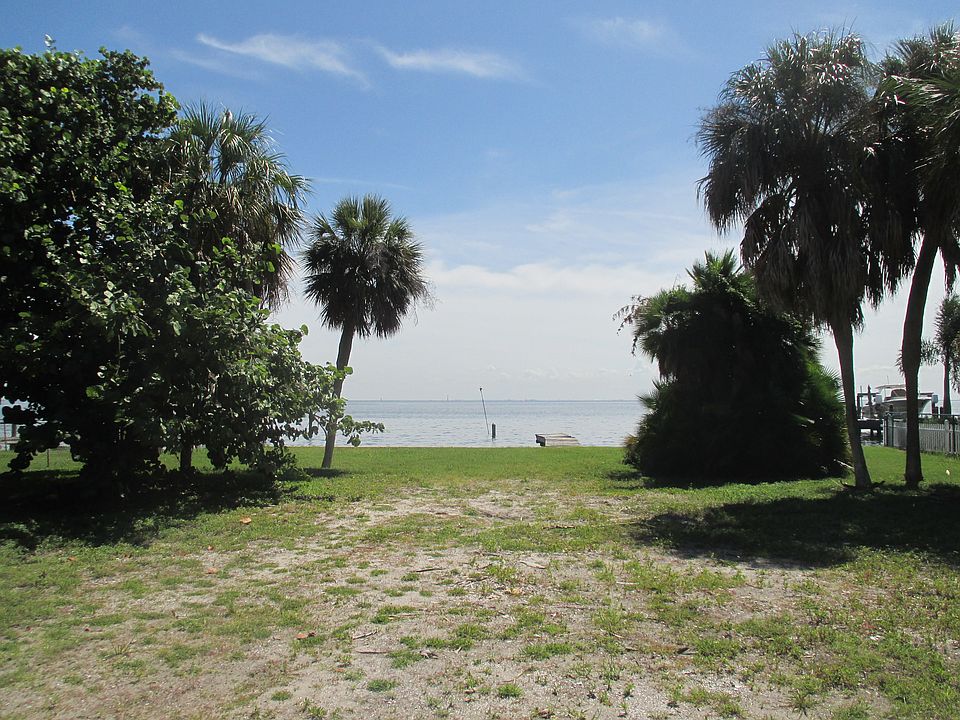 1st image of 3935 Bayshore Blvd NE
