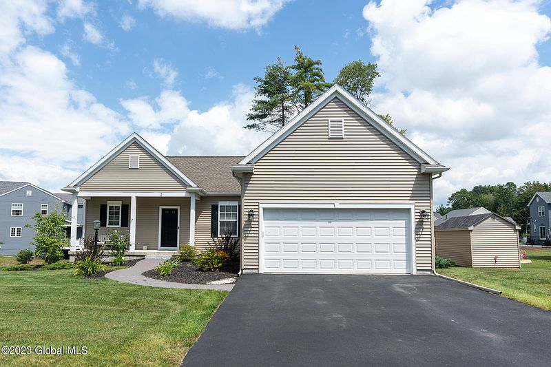 5th image of 2 Winterberry Lane