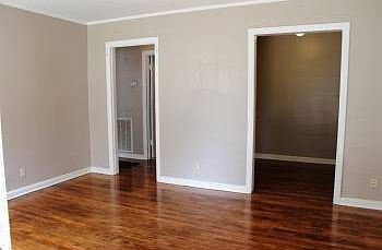 3rd image of 1107 Grantland Ave