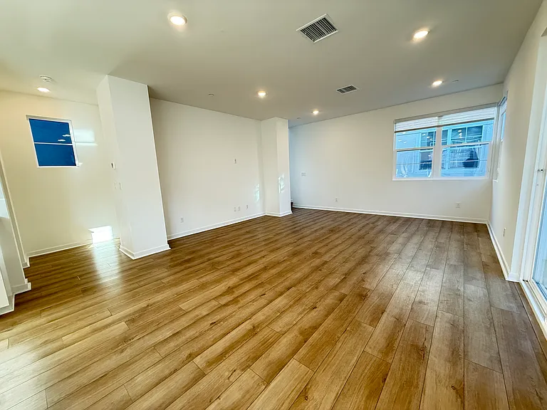4499 S Grant Paseo — Photo 1