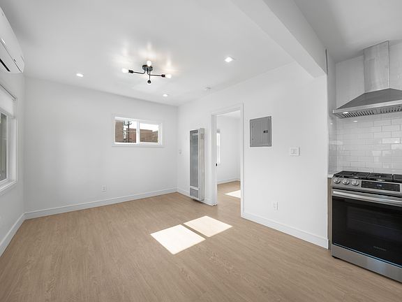 4th image of 1125 Lodi Pl