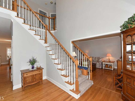 2nd image of 1205 Mount McKinley Dr