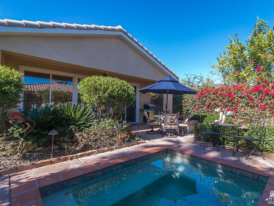 1st image of 60238 Poinsettia Pl