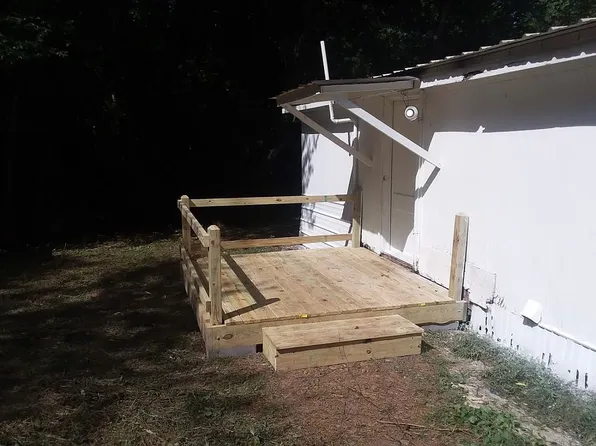 32 Hamilton Ln, La Fayette, GA 30728