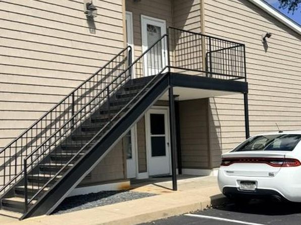 365 Route 111 APT A16