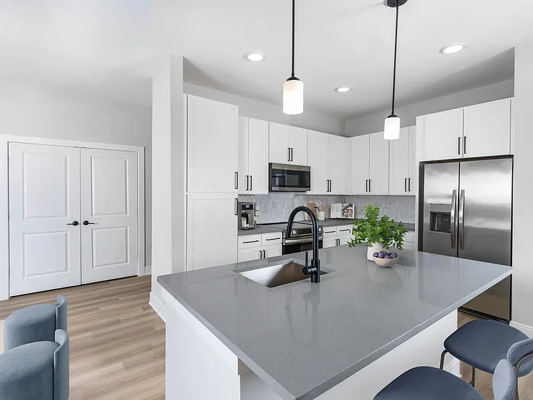 Choose your style with two distinct finish packages and enjoy a sleek ENERGY STAR stainless steel appliance package.
