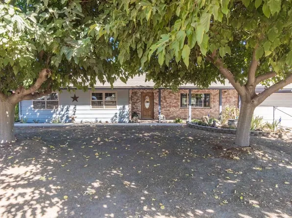 23064 Avenue 178, Porterville, CA 93257