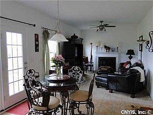 4th image of 5463 Alfreton Dr