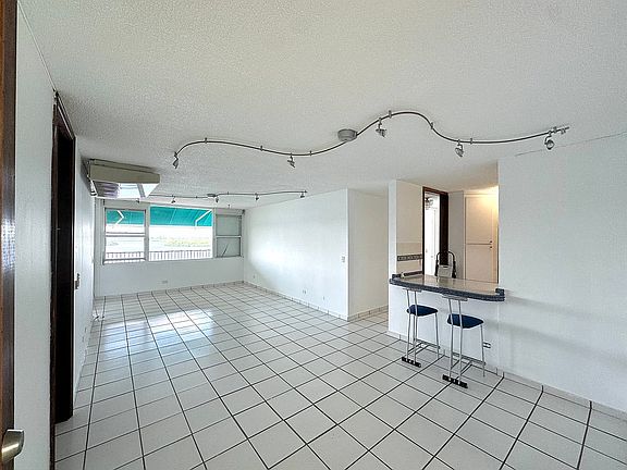 Living/Dinning Room