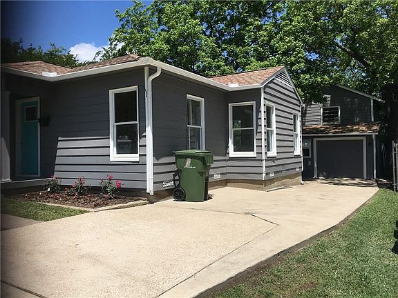 4th image of 1409 Cedar Crest Dr
