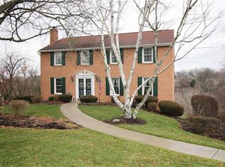 1370 Langport Dr, Pittsburgh, PA 15241