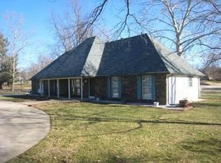 4916 S Charleston Ave, Springfield, MO 65804