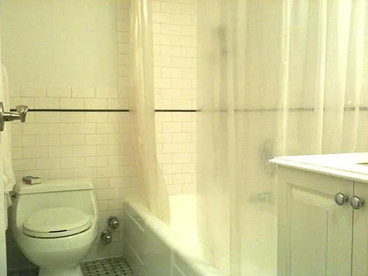 Rented by essential NEW YORK Real Estate | media 15