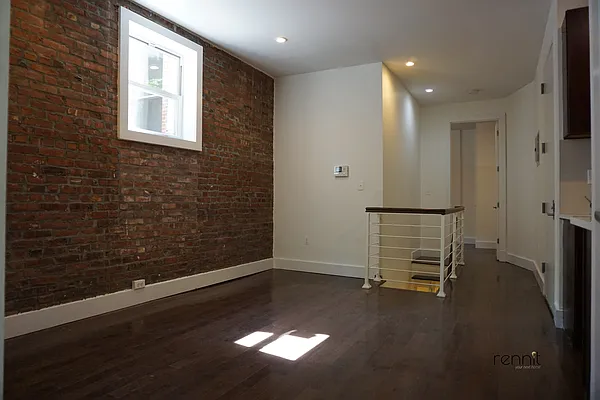 Rented by Rennit Inc. | media 16