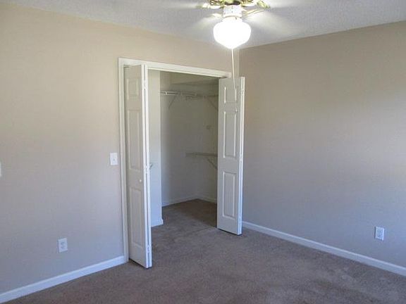 master bath/wi closet