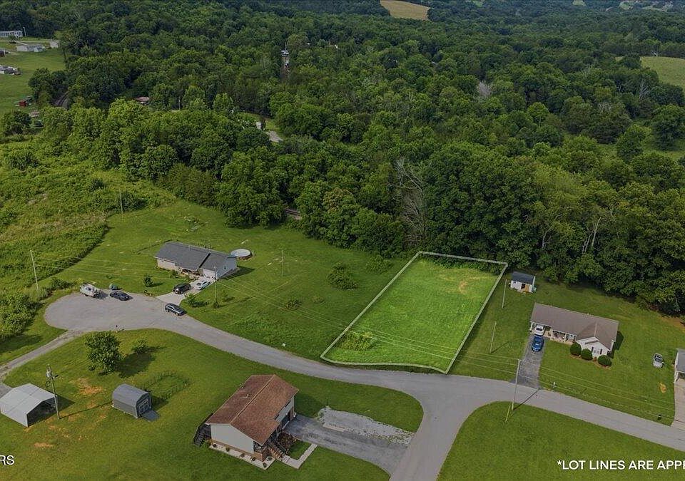 1st image of 10 Leabow Cir
