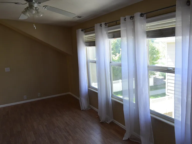 2304 Saint Paul Dr #B — Photo 4