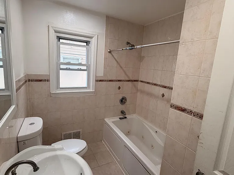 163-71 Mathias Ave #1 — Photo 19