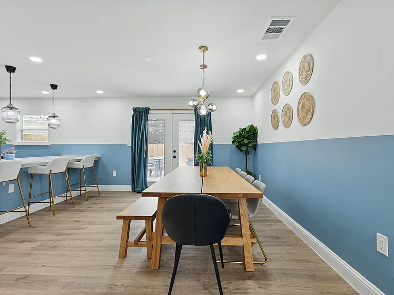 3321 Ridgehaven St — Photo 10