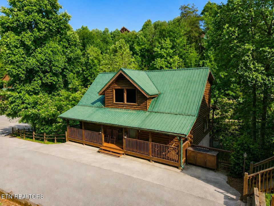 1st image of 620 Chickasaw Gap Way