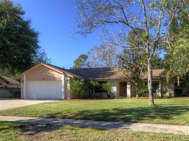 1st image of 9561 Holbrook Dr