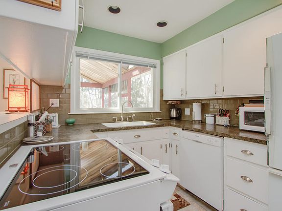 2nd image of 2314 Oakcreek Ave