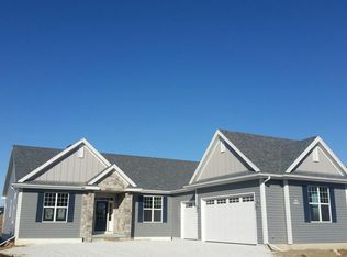 N60W21480 Legacy Trl, Menomonee Falls, WI 53051