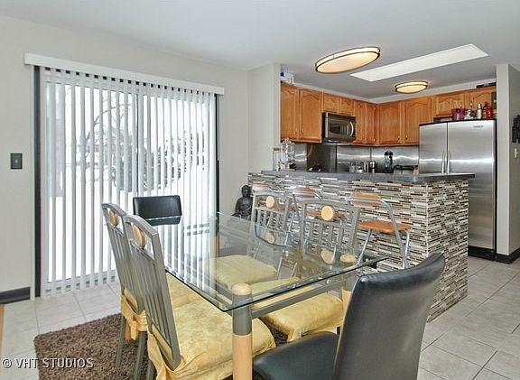 3rd image of 4128 Hale Ln