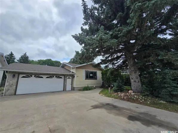 1118 Bell STREET, Indian Head, SK S0G 2K0